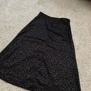 Satin leopard print a line midi skirt